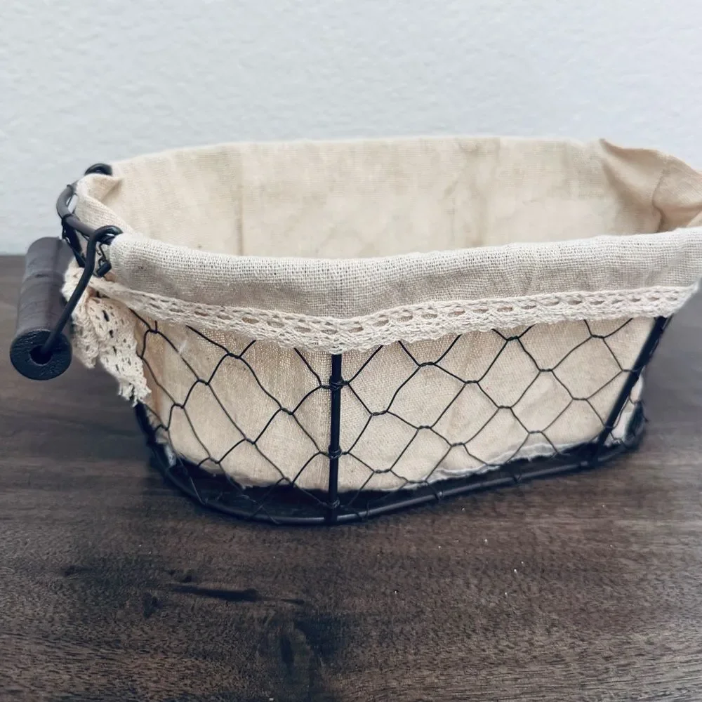Chicken Wire Farmhouse Oval Storage Basket Bin